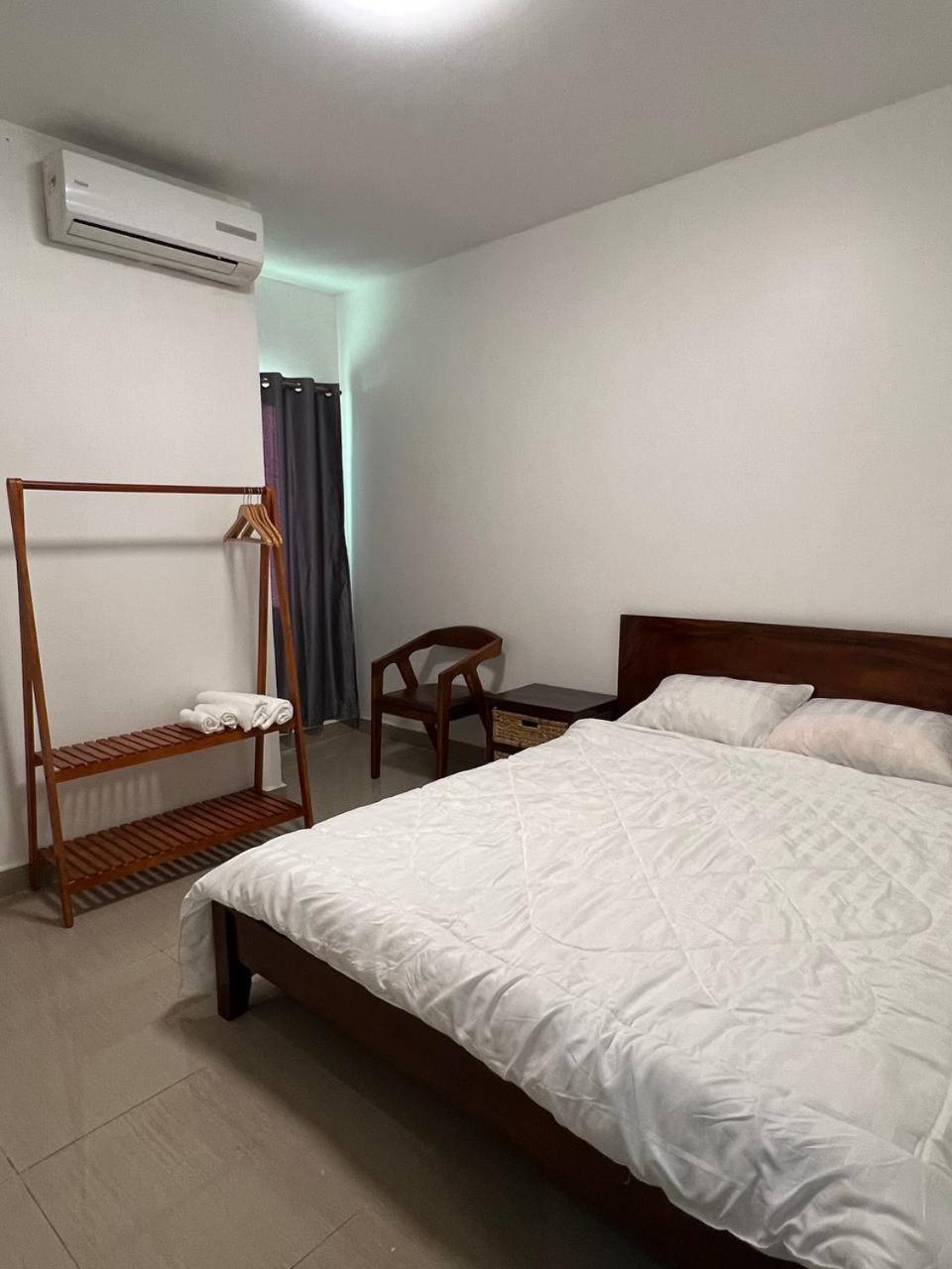 D32 Homestay Near Airport Behind Brown Coffee Airport 金边 外观 照片